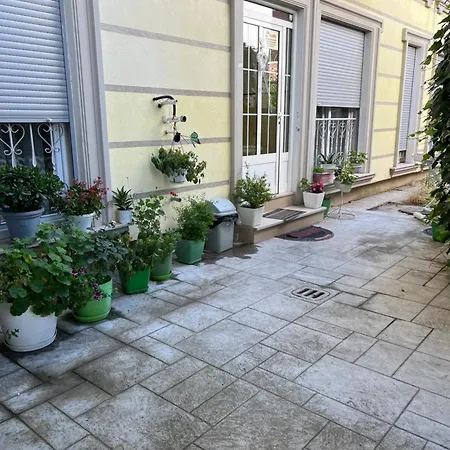 Apartament Meri's Center *