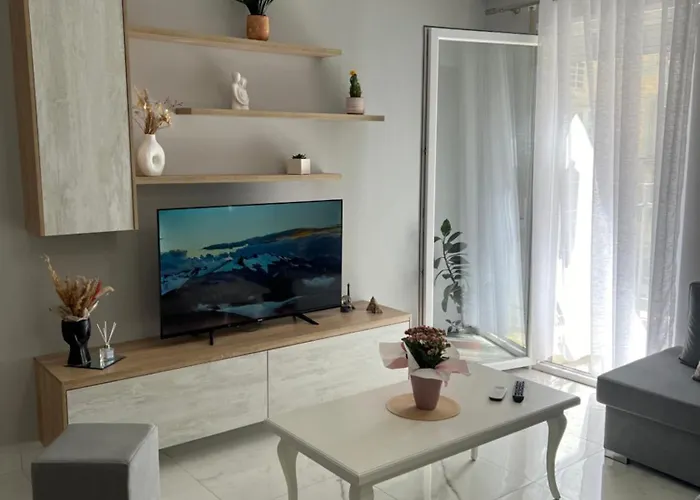 Meri's In Center Daire *